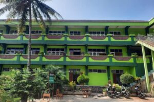 stainu-malang-1