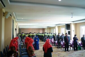 wisuda-Copy-2